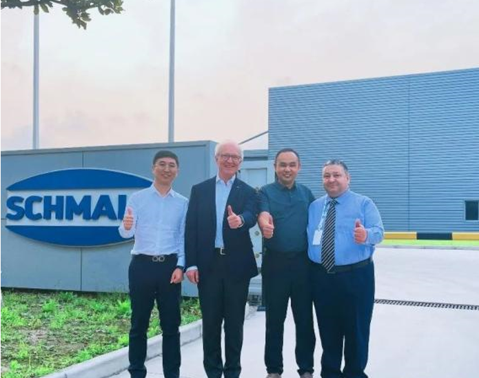 踐行工匠精神 速程團(tuán)隊(duì)與施邁茨掌門(mén)人再次握手